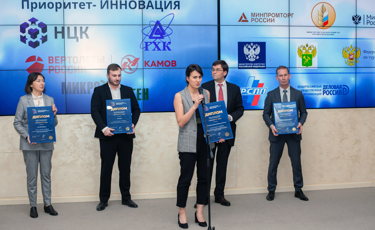 Лауреатов Премии "Приоритет 2.0" объявят 24 ноября в Общественной палате РФ